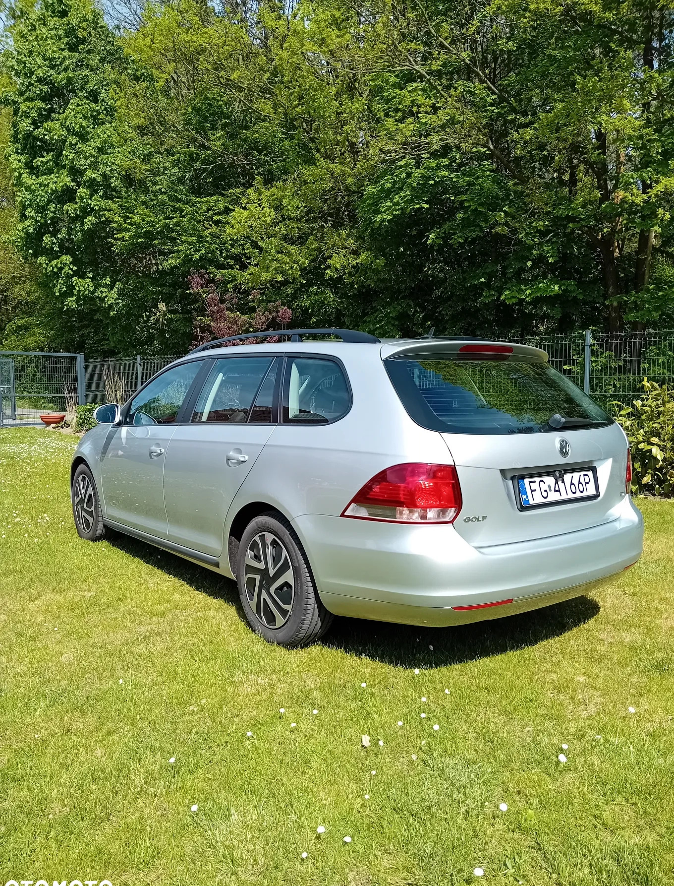 Volkswagen Golf cena 19900 przebieg: 250000, rok produkcji 2013 z Radom małe 352